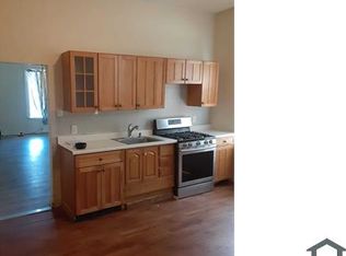 1952 Bridge St, Philadelphia, PA 19124