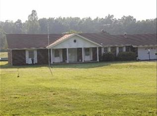 1879 N Farm Rd 93, Springfield, MO 65802