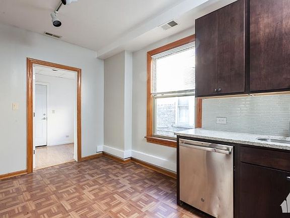 4th image of 4210 N Albany Ave APT 2F
