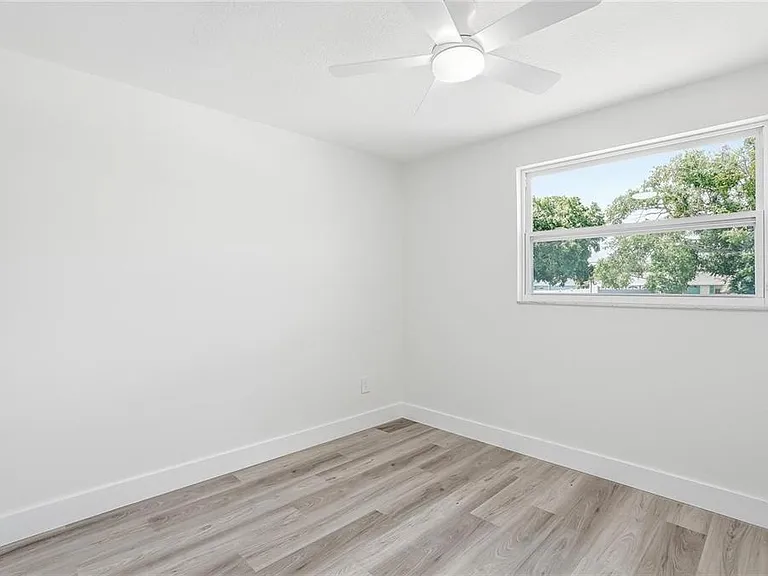 1004 Idlebriar Way — Photo 18