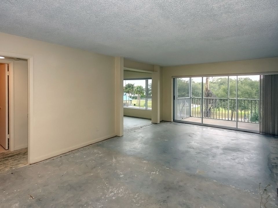 Living Room ready for floors
