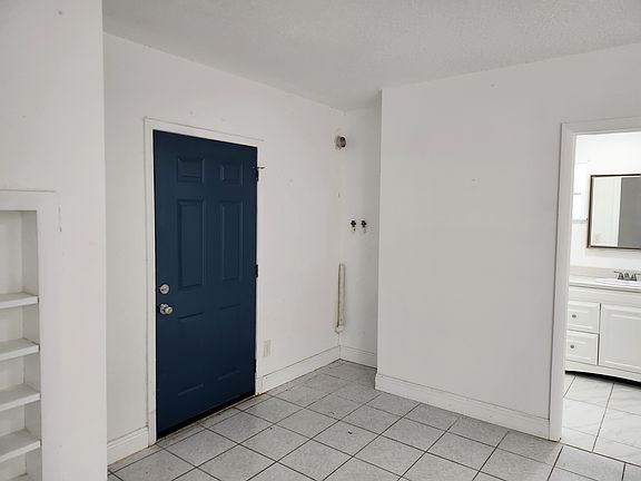 2nd image of 6267 Hoffner Ave