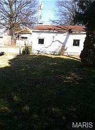 3rd image of 412 Jefferson Ave