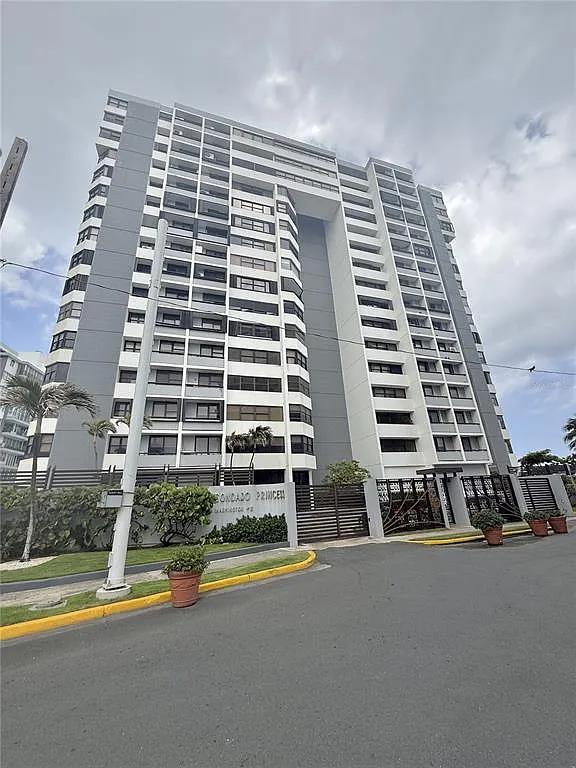 2 bed, 2.5 bath, 1864 sqft, $6,500 — Photo 1