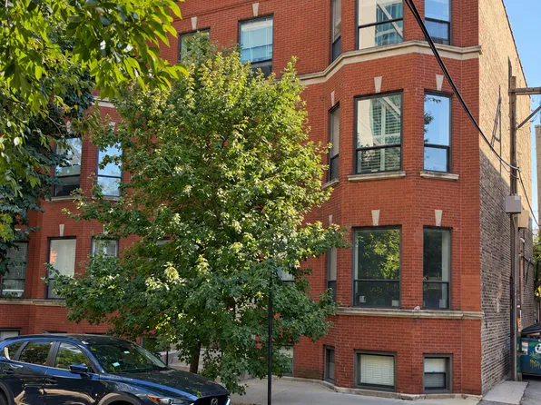 811 W Bradley Pl APT 1, Chicago, IL 60613
