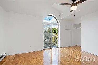 Rented by (Legacy) Elegran