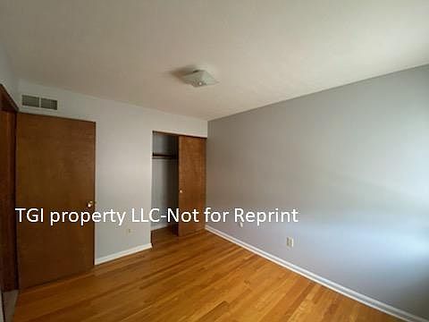 3rd image of 1639 Liberty Dr #1639