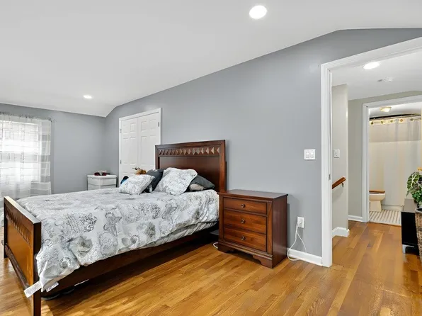 870 Passaic Avenue image 15 of 25