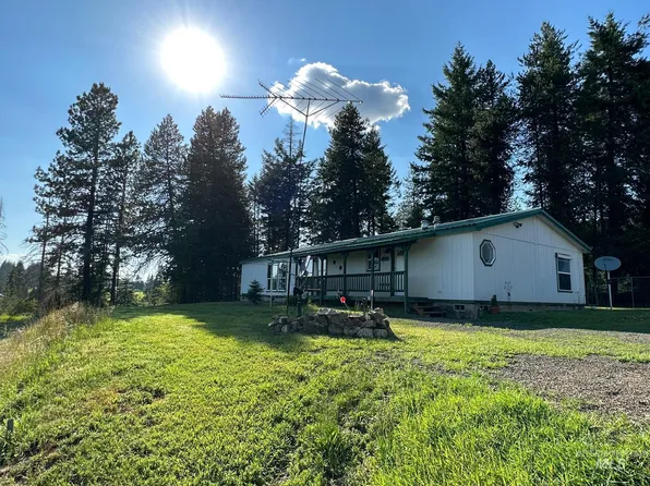 5389 Highway 8 E, Deary, ID 83823