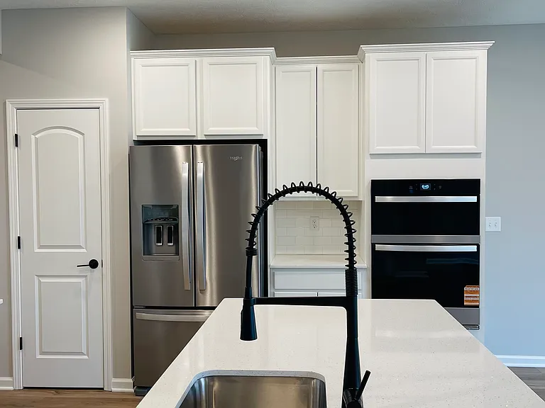 9745 Oleander Dr — Photo 8