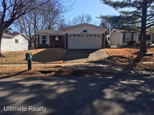 1st image of 3240 Greenway Chase Dr