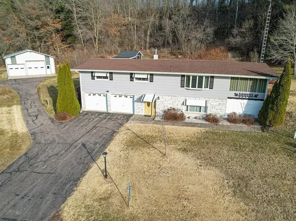 S351 County Road G, Wonewoc, WI 53968