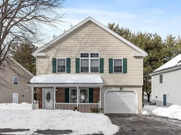 26 Ironwood Ln Unit 26, Tewksbury, MA 01876