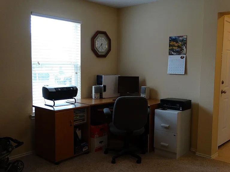 7109 Bountiful Grove Dr — Photo 3