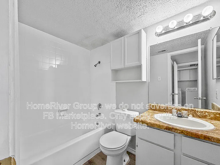 9520 Royal Ln #211 — Photo 10