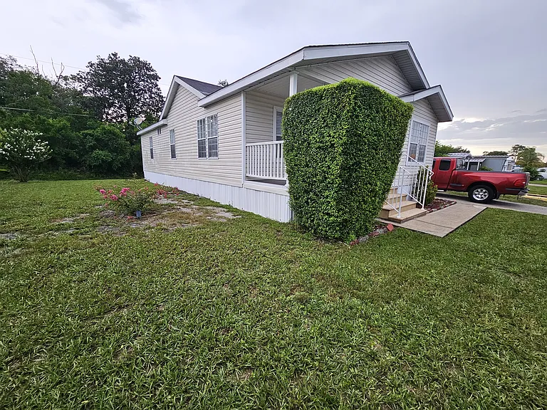 9 Carriage Cove Way — Photo 2