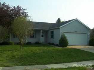 883 E Columbia St, Mason, MI 48854