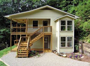 154 Whispering Woods Rd, Otto, NC 28763