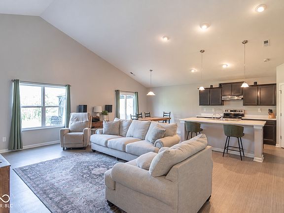 4th image of 6822 Trey Dr