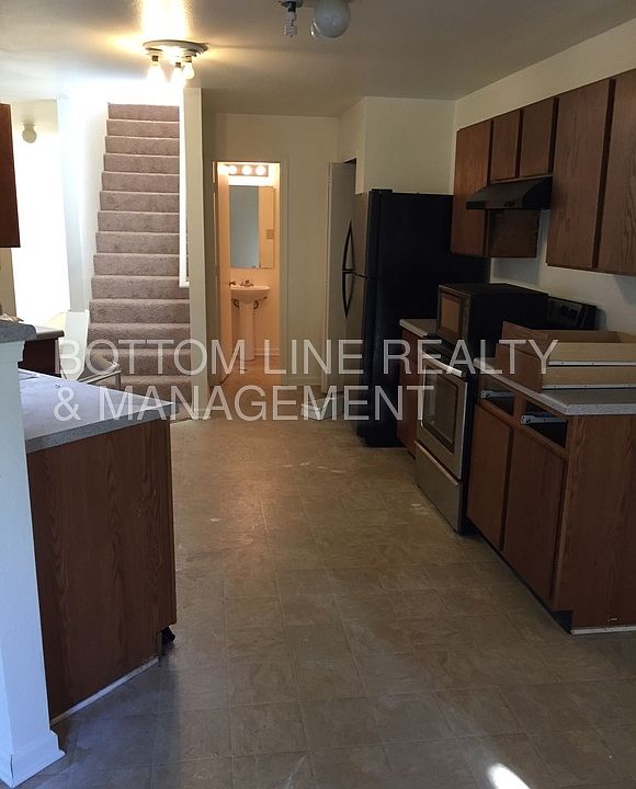2nd image of 2633 Stream Bank Dr