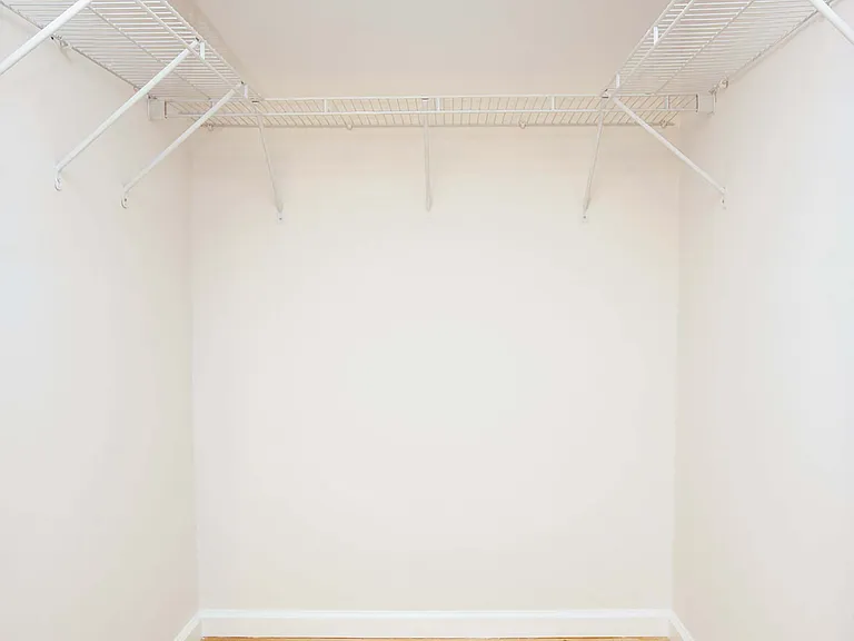 21 Chelsea — Photo 24