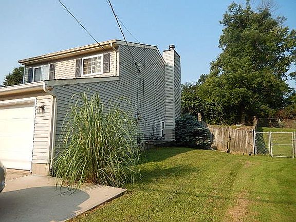 5th image of 112 Meadow Creek Dr