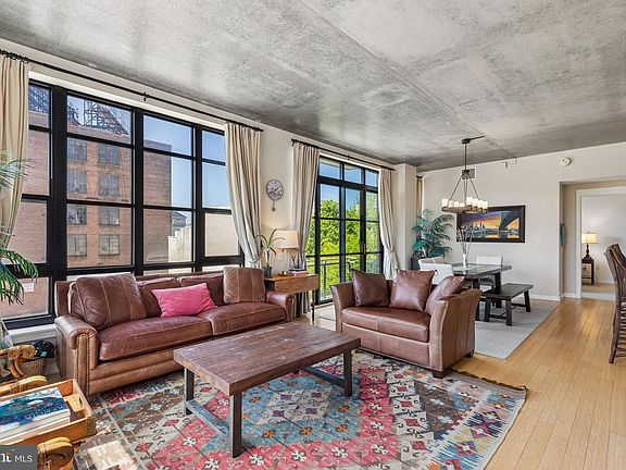 5th image of 317 Vine St #312