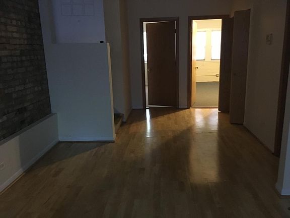 5th image of 1649 W Greenleaf Ave APT Ge