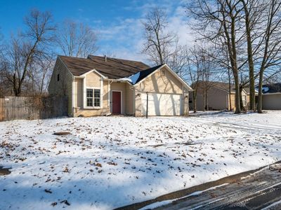 122 Spring Forest Ct, Fort Wayne, IN, 46804