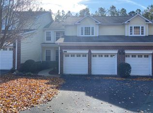 22 Pine Hawk Dr, Spring Lake, NC 28390