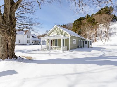 605 Lincoln Ave, Elberta, MI, 49628