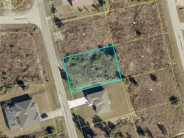 963 Edgerton AVE, LEHIGH ACRES, FL 33974