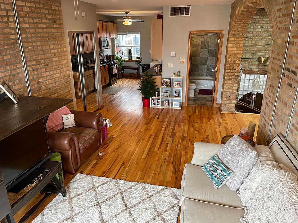 1st image of 2735 W Le Moyne St APT 3