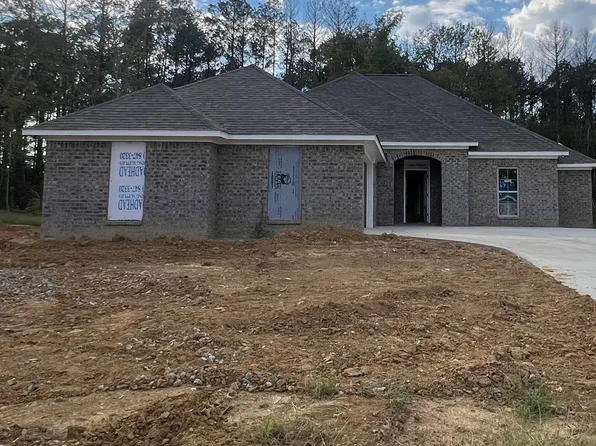 103 Madisonville Dr, Canton, MS 39046