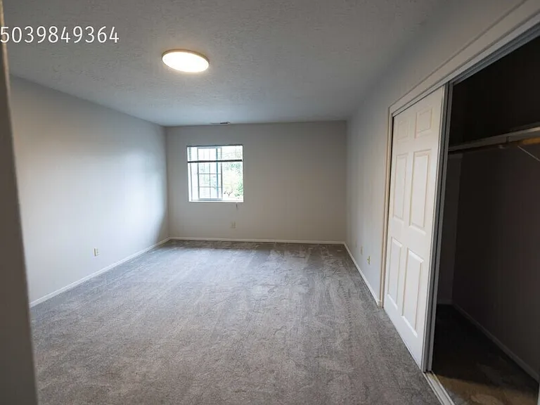 401 S Main St #9 — Photo 2
