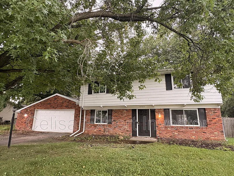 4705 Hartford Dr
