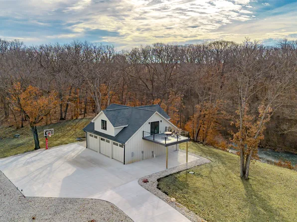 9262 Diamondhead Dr, Dexter, IA 50070