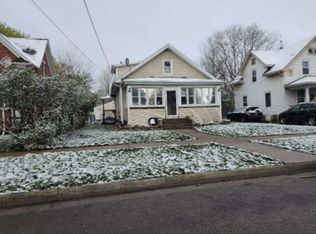 2215 Parmele St, Rockford, IL