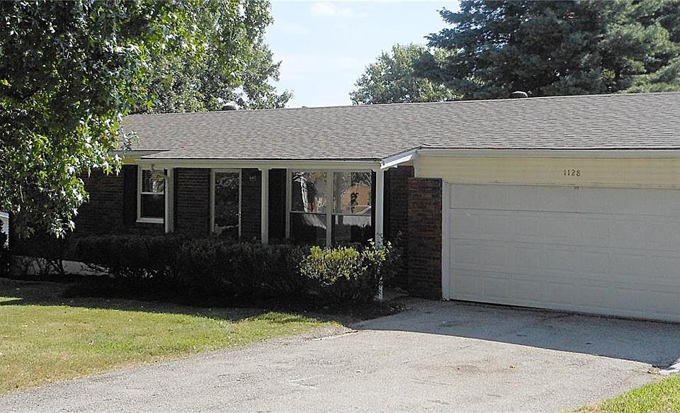 1st image of 1128 Sandstone Dr