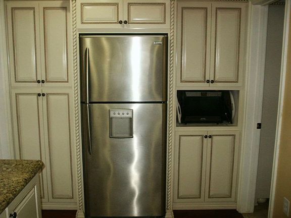 2nd image of 2729 E Sunset Hill Dr