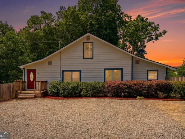 135 Grogan Rd NE, White, GA 30184