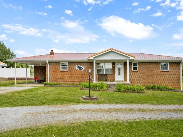 968 Old Nashville Hwy, McEwen, TN 37101
