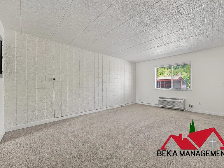 25199 Orchid St — Photo 19