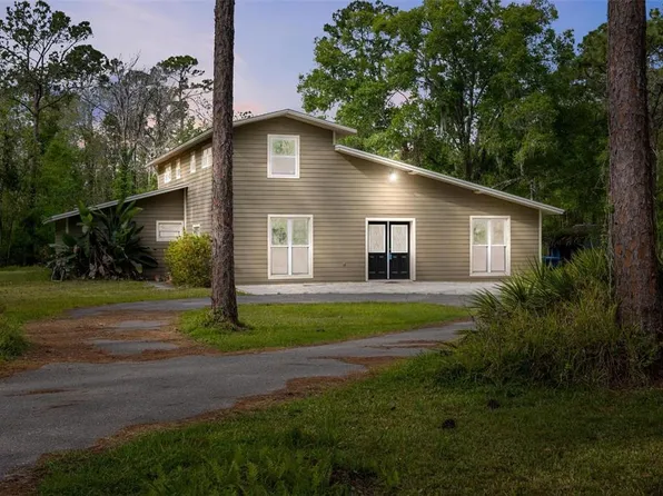 28640 Credence Dr, Zephyrhills, FL 33544