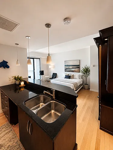 Floor plan 607