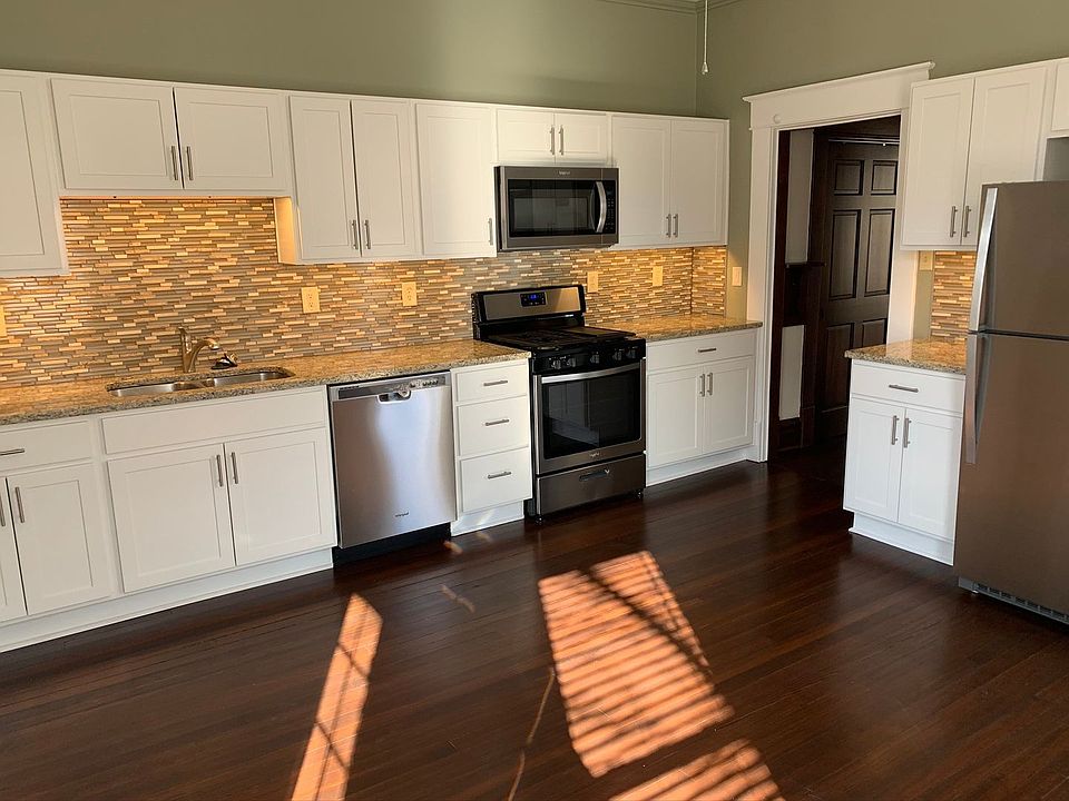 1st image of 3143 N High St #3143