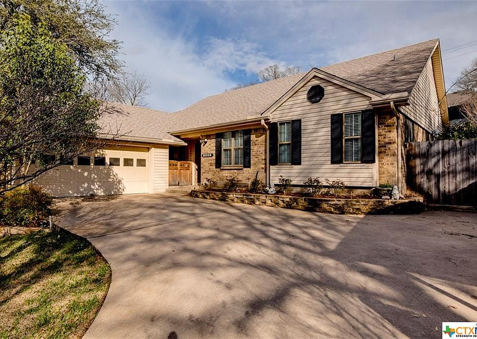 1st image of 3501 Las Moras Dr