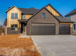 4955 S Aaron Ave, Springfield, MO 65810