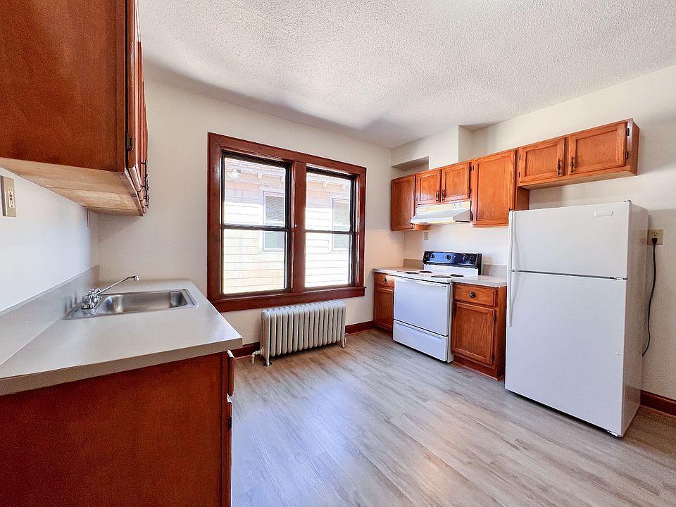 1st image of 411-413 Franklin Ave #3N