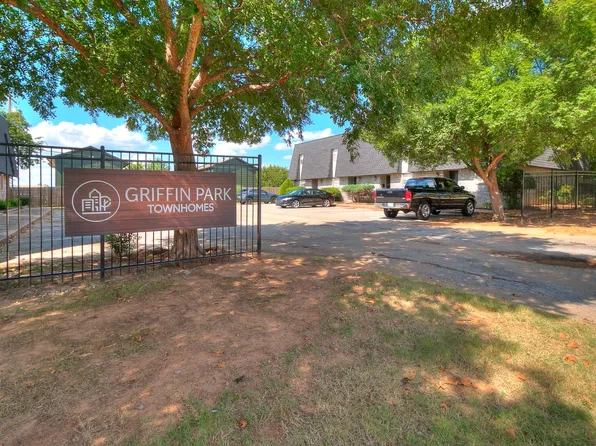 1201 Lakecrest Dr, Norman, OK 73071